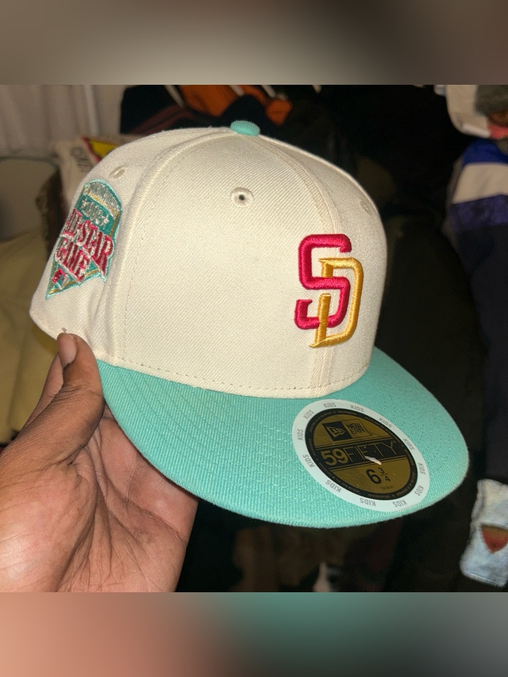 New Era San Diego Padres 59FIFTY City Connect Fitted cap in size 6 3/4